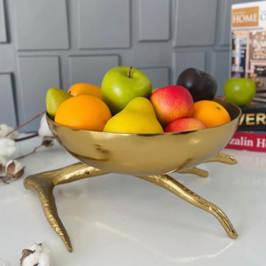 Ustensiles de cuisine en métal Vaisselle Fruits secs Dates Bol de table de forme ronde en métal aluminium fait à la main avec support en bois de cerf - Product Image 1