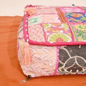 Cojines de suelo bohemios Funda de cojín decorativa Sari Patchwork Cojín - Product Image 2