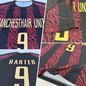 Camiseta de Fútbol con Degradado de Píxeles Magenta, Conjunto de Fútbol con Matriz de Puntos Rosa y Negro, Ribete Neón, Uniforme Sublimado para Partido, Conjuntos de Entrenamiento Elite - Product Image 4