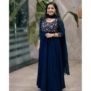 Vestido de Fiesta de Organza Bordado con Estampado Floral de Diseño Artesanal, Corte A, Cintura Imperio, Talla XL, con Dupatta - Product Image 5