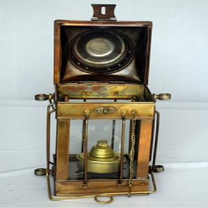 Sleek polished brass <b>table</b> top oil lamp featuring a <b>tall</b> neck base for classic decor, available at wholesale prices. - Product Image 5