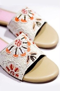 Sandales d'été modernes à enfiler, très tendance, personnalisées pour femme, avec perles œil porte-bonheur faites à la main, couleur et matériau personnalisables - Product Image 3