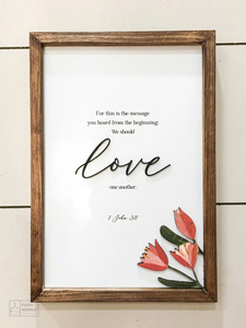 Juego de 3 Cuadros Decorativos de Madera con Tulipanes "Fe - Esperanza - Amor": Letras en Relieve 3D Exquisitas sobre Marcos de Madera Natural - Product Image 4