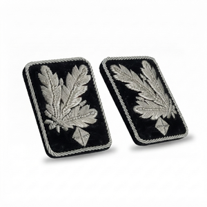 Paire de pattes de col d'officier cérémoniel brodées à la main, écussons de gorgete en bouillon, insignes d'uniforme de cérémonie - Product Image 5
