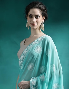 Sari de créateur KV avec blouse non cousue - Product Image 1