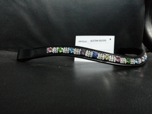 สายรัดคิ้วคริสตัลสีดำพร้อมหนังม้าสินค้าพรีเมียม - Product Image 3