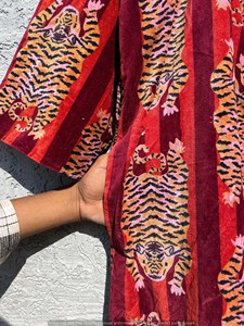 Kimono Largo con Estampado Floral para Mujer, Manga Larga, Suave, para Invierno, Estilo Casual, 100% Algodón, Cierre con Cordón, Transpirable - Product Image 2