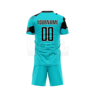 Vêtements de sport à séchage rapide avec tissu flexible et coutures durables pour les activités de football en plein air, uniforme de football - Product Image 3