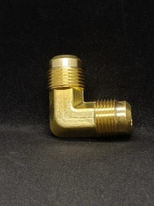 Raccord de tuyauterie hexagonal en laiton forgé, coude à soudure à embase de 90 degrés à rayon court, raccord femelle égal haute pression 2,2 po - Product Image 2