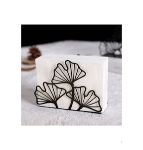 Porte-serviettes en métal de style vintage, design ajouré artistique, organisateur de table parfait pour la cuisine, la salle à manger et la décoration de café - Product Image 2