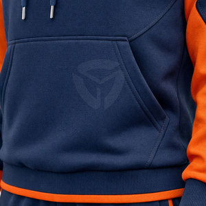 Chándal premium para hombre, cómodo, de corte atlético, tela suave, ideal para sesiones de entrenamiento y moda al aire libre. - Product Image 5