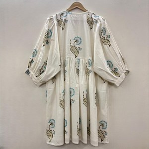 เดรสลำลองผู้หญิง ผ้าทอ 100% คอตตอน ลายพิมพ์ดอกไม้/สีพื้น แขนสั้น เอวทรงเอ็มไพร์ ทรงเบบี้ดอลล์ โอเวอร์ไซส์ คอวี ทรงหลวม - Product Image 4