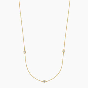 Collier à trois pierres serties de diamants - Product Image 2