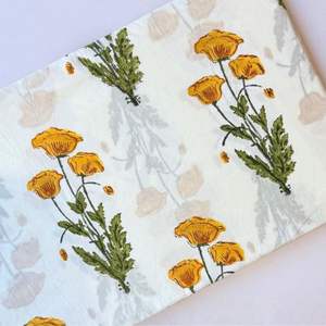 Tissu en coton imprimé traditionnel Jaipuri, coton cambriqué imprimé au bloc 60x60, tissu en coton à motifs. - Product Image 1