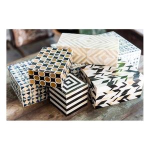 Handcrafted Black White Checkered Resin Jewelry Storage <b>Box</b> Decorative <b>Keepsake</b> Lacquer Finish Bedroom Decorative Gift <b>Box</b> - Product Image 6