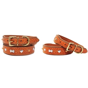 ปลอกคอสุนัขหนังแท้แบบ100% ปลอกหมุดปักหมุดรูปหัวใจแบบแข็งลายแฟนซีแบบอินเดีย - Product Image 1