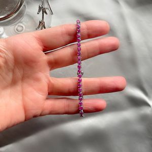 กำไลข้อมือเงินแท้ประดับทับทิมแบบปรับได้ ดีไซน์หรูหรา เหมาะเป็นของขวัญสำหรับผู้หญิง - Product Image 3