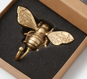 Artisanal Vintage Brass Bee Wall <b>Hook</b> <b>With</b> Gold Finish For Clothing Display Home Decor Door Hanger Stylish Wall Accent - Product Image 6