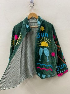Chaqueta de terciopelo verde oscuro hecha a mano de primera calidad para mujer, estilo bohemio de lujo, cárdigan abierto por delante, blazer para venta al por mayor. - Product Image 4