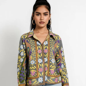 Veste en toile brodée Suzani faite à la main, style bohème, motif paon, broderie main, pour femme - Product Image 1