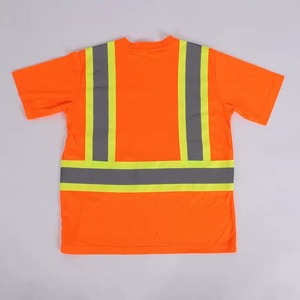 เสื้อยืดสะท้อนแสงเพื่อความปลอดภัยบนท้องถนน เสื้อผ้าสะท้อนแสงสำหรับงานรักษาความปลอดภัย  รับสกรีนโลโก้ ชุดยูนิฟอร์มเจ้าหน้าที่รักษาความปลอดภัย เสื้อทำงานสีดำระบายอากาศได้ดี - Product Image 3