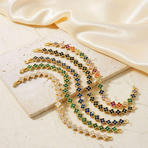 Pulsera de tenis de cristal elegante en oferta para mujer, joyería nupcial, regalo de aniversario, accesorio de compromiso, disponible para la venta - Product Image 4