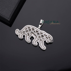 Colgante Pantera Negra de Plata 925 con Diamante Redondo Cultivado en Laboratorio, Amuleto de Lujo Unisex para Fiestas - Product Image 4