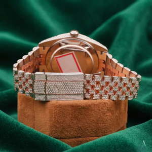 Montre en acier inoxydable or rose et diamants, bracelet bicolore serti de diamants, mouvement ETA, cadeau d'anniversaire de luxe, élégance remarquable - Product Image 4