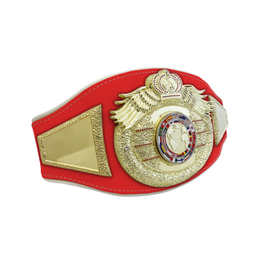 Ceinture de champion rouge avec ailes plaquées or et design globe, ceintures de titre sportif de haute qualité - Product Image 5