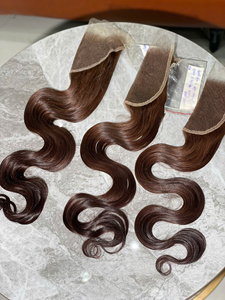 Cheveux vierges de couleur naturelle, style bouclé profond, avec une fermeture 5x5 et une dentelle HD transparente (sans colle). - Product Image 3