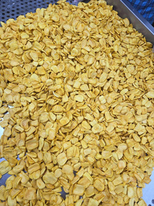 Chips de Jackfruit Tropique Biologiques Croustillantes et Sucrées, Tranchées et Emballées Sous Vide, Snack de Fruits - Product Image 4