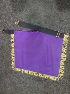Tablier maçonnique personnalisé brodé, violet avec franges dorées, motif carré avec symboles œil et lyre, style classique, insigne à coudre - Product Image 5