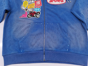 Sweat à capuche zippé personnalisé 100% coton molleton French Terry brodé streetwear avec strass, effet vintage délavé soleil et délavé à l'acide - Product Image 4