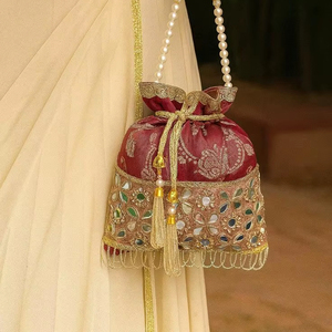 Bolso Potli con Cordón y Bordado de Cuentas, para Fiestas, Bodas, Joyería y Cosméticos - Product Image 1