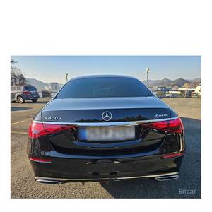 Mercedes-Benz Classe S S400 d 4MATIC Modèle août 2022 59 000 km Diesel Boîte de vitesses automatique Volant à gauche Caméra arrière - Product Image 6