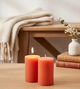 Ensemble de 2 bougies cylindriques premium non parfumées - Vente en gros pour la maison, le patio et la décoration d'événements - Artisanales, longue durée de combustion et écologiques - Product Image 1