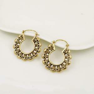 Boucles d'oreilles créoles squelette plaqué or antique, style punk, bijoux de mode unisexe en alliage - Product Image 3