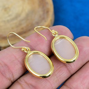 Pendientes de Piedra Lunar de Melocotón Natural Hechos a Mano, Forma Ovalada, con Baño de Oro de 18k sobre Plata de Ley 925 - Product Image 4