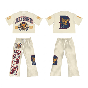 Ensemble homme Premium en molleton de coton 280 GSM crème, t-shirt et pantalon, impression sérigraphique en relief aigle varsity. - Product Image 1