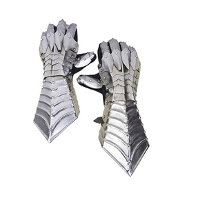 Guantes de Caballero Medievales de Metal de Primera Calidad de Fabricante Confiable con Correas de Muñeca Ajustables para un Disfraz Histórico Auténtico - Product Image 2