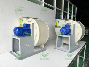 Ventilateur centrifuge industriel en PP 6A 5,5 kW pour le traitement des gaz résiduels - Product Image 3