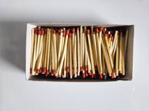 Cerillas de Seguridad de Madera para Cocina, Caja de 240 Unidades, Encendido Fuerte, Larga Duración, Ecológicas, Resistentes al Agua, Personalizables - Product Image 2