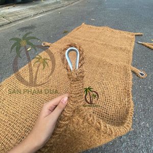 Vela de Sombra Tradicional de Fibra de Coco, Rectangular, Tamaño Personalizable, Origen Vietnamita, para Jardín, Playa o Patio - Product Image 1
