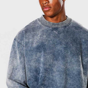 Sweat-shirt en coton vintage de qualité supérieure, léger, délavé à l'acide, brodé, avec col rond unique et poche - Product Image 3