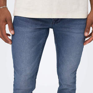 Vaqueros Vintage de Hombre Estilo Urbano, Desgastados, Azules, Rotos, de Mezclilla, Ajuste Recto Delgado, Hip Hop Casual, Lavado Medio - Product Image 6