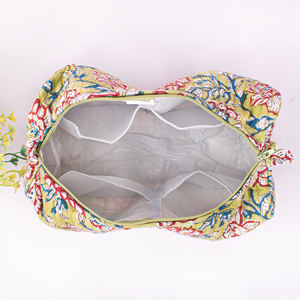 Handmade Eco-Friendly Large Capacity Quilted Unisex Cosmetic <b>Bag</b> Set Portable Cotton <b>Makeup</b> <b>Bag</b> Zipper Closure Fashionable Style - Product Image 5