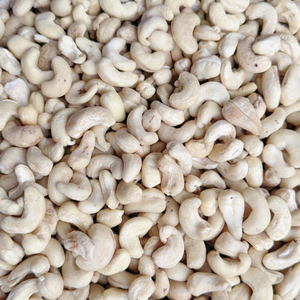 Usine de Confiance : Noix de Cajou Entières, Grains de Cajou, Noix de Cajou en Gros SANTIGO OEM, ODM, Emballage - Product Image 1