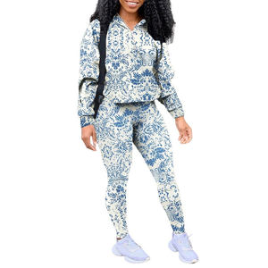Nouveau style décontracté, tissu doux, survêtements respirants pour femmes, imprimés par sublimation, épais, service OEM, vente chaude pour l'hiver - Product Image 2