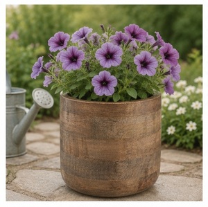 Pot de fleurs rond en bois rustique et jardinière d'extérieur en pin naturel durable pour la décoration de balcon et de jardin (vente en gros) - Product Image 2