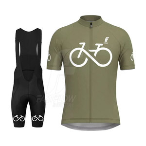 Ensemble de maillot et short de vélo pour hommes adultes tendance, respirant, en polyester, uniforme de cyclisme avec couleur et logo personnalisés - Product Image 2